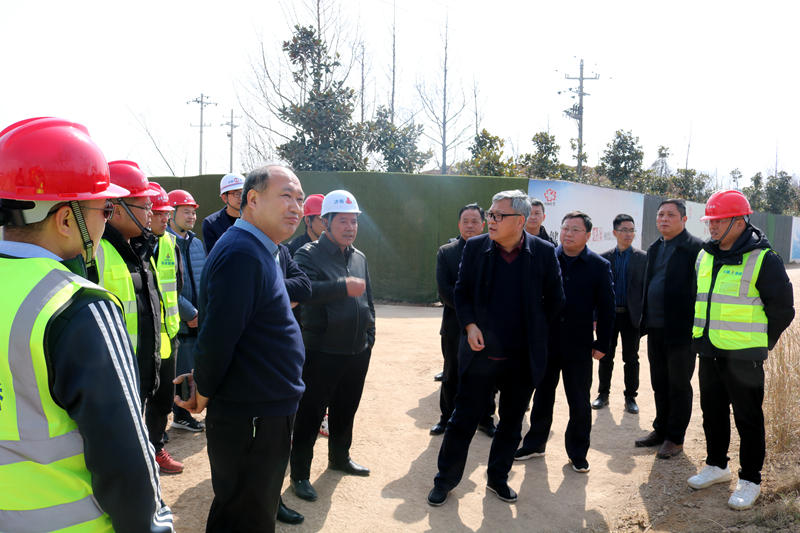 金寨縣委常委、常務(wù)副縣長(zhǎng)汪洪濤一行到史河（金寨段）防洪提升工程-7#防汛大橋項(xiàng)目調(diào)研