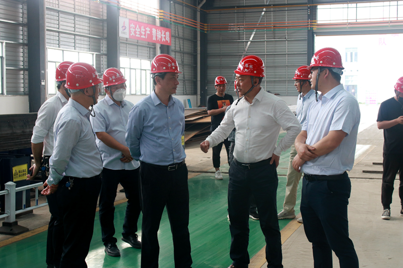 蕪湖市住建局黨委書記、局長朱發(fā)沐一行到安徽建工鋼構(gòu)智能制造有限公司調(diào)研2