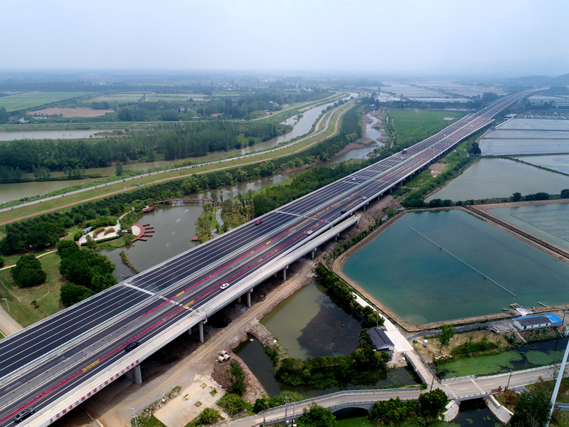 合寧高速改擴(kuò)建滁河大橋及接線工程順利通過(guò)交工驗(yàn)收2