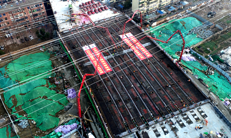 郎溪路(裕溪路-明皇路)工程一標主線橋順利貫通照片