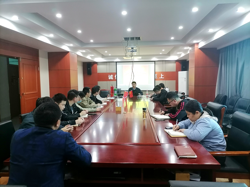 路面公司組織開(kāi)展消防安全知識(shí)專題培訓(xùn)