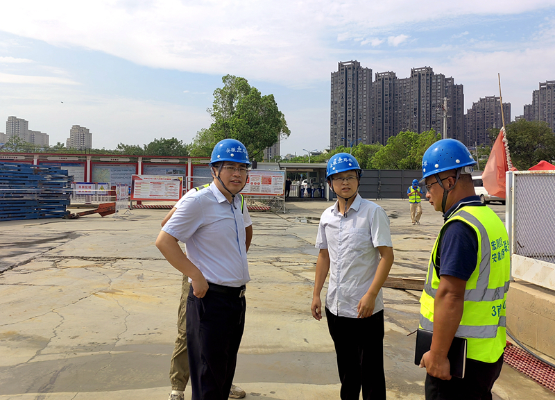 公司黨委書記、董事長錢申春到合肥軌道3號(hào)線南延線2標(biāo)項(xiàng)目調(diào)研指導(dǎo)1